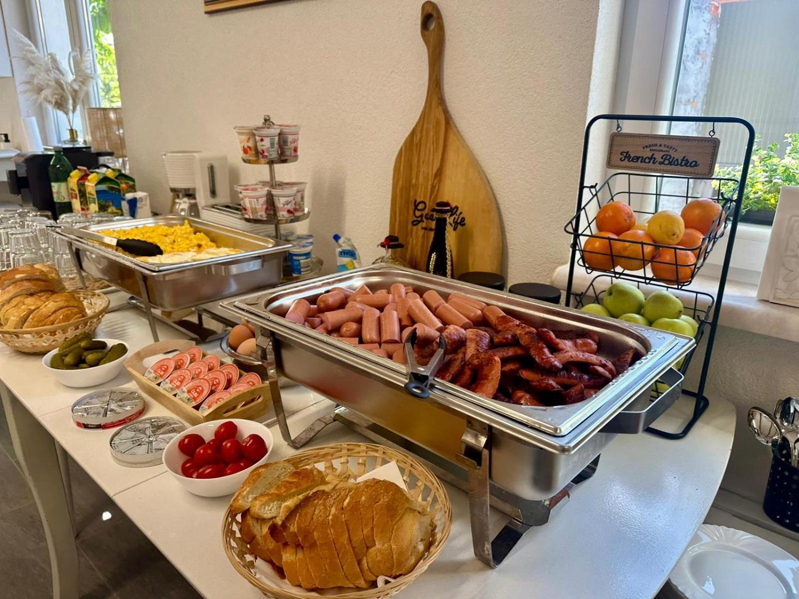 Goodlife Holiday House - Family & Friends Pozega Bagian luar foto
