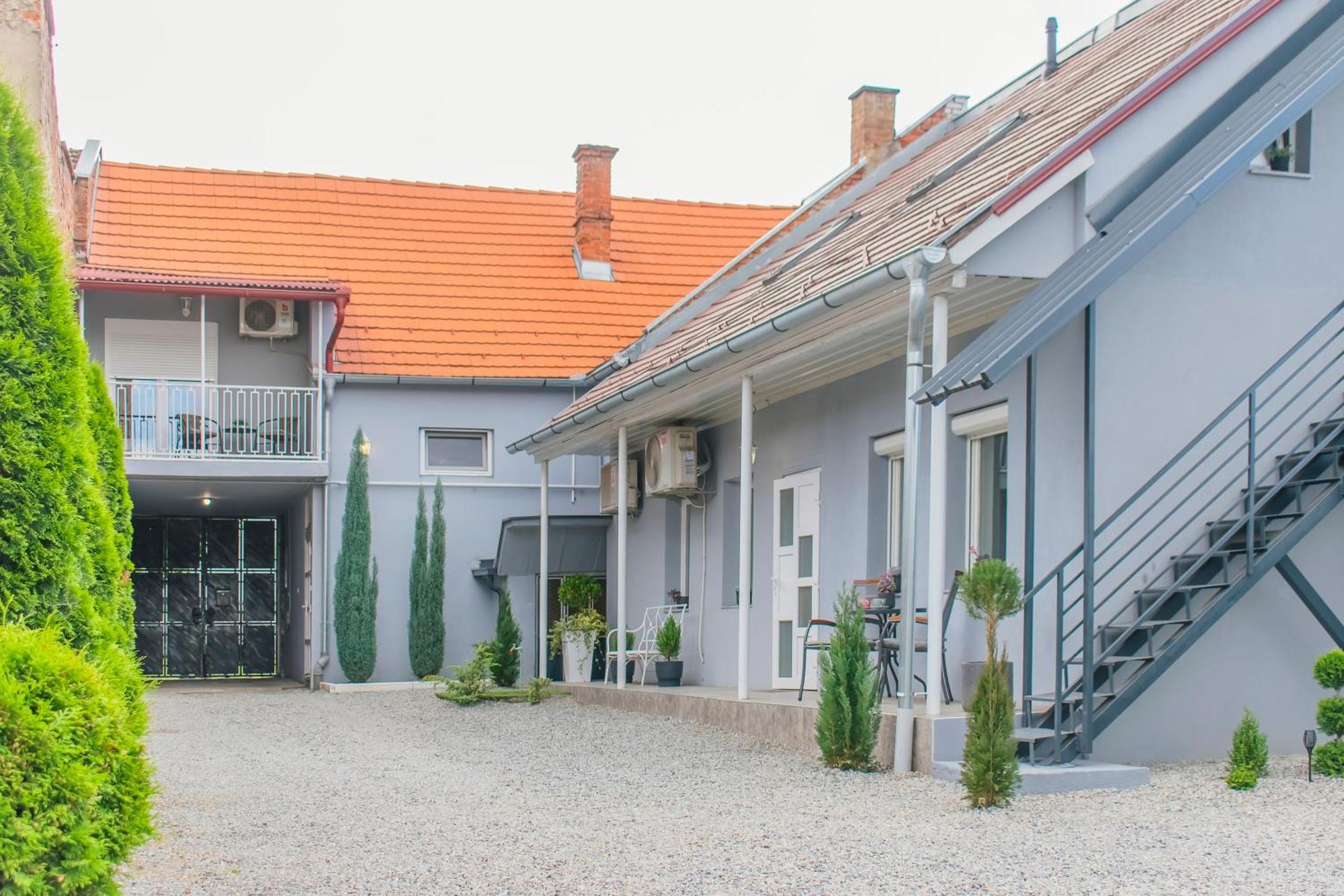 Goodlife Holiday House - Family & Friends Pozega Bagian luar foto