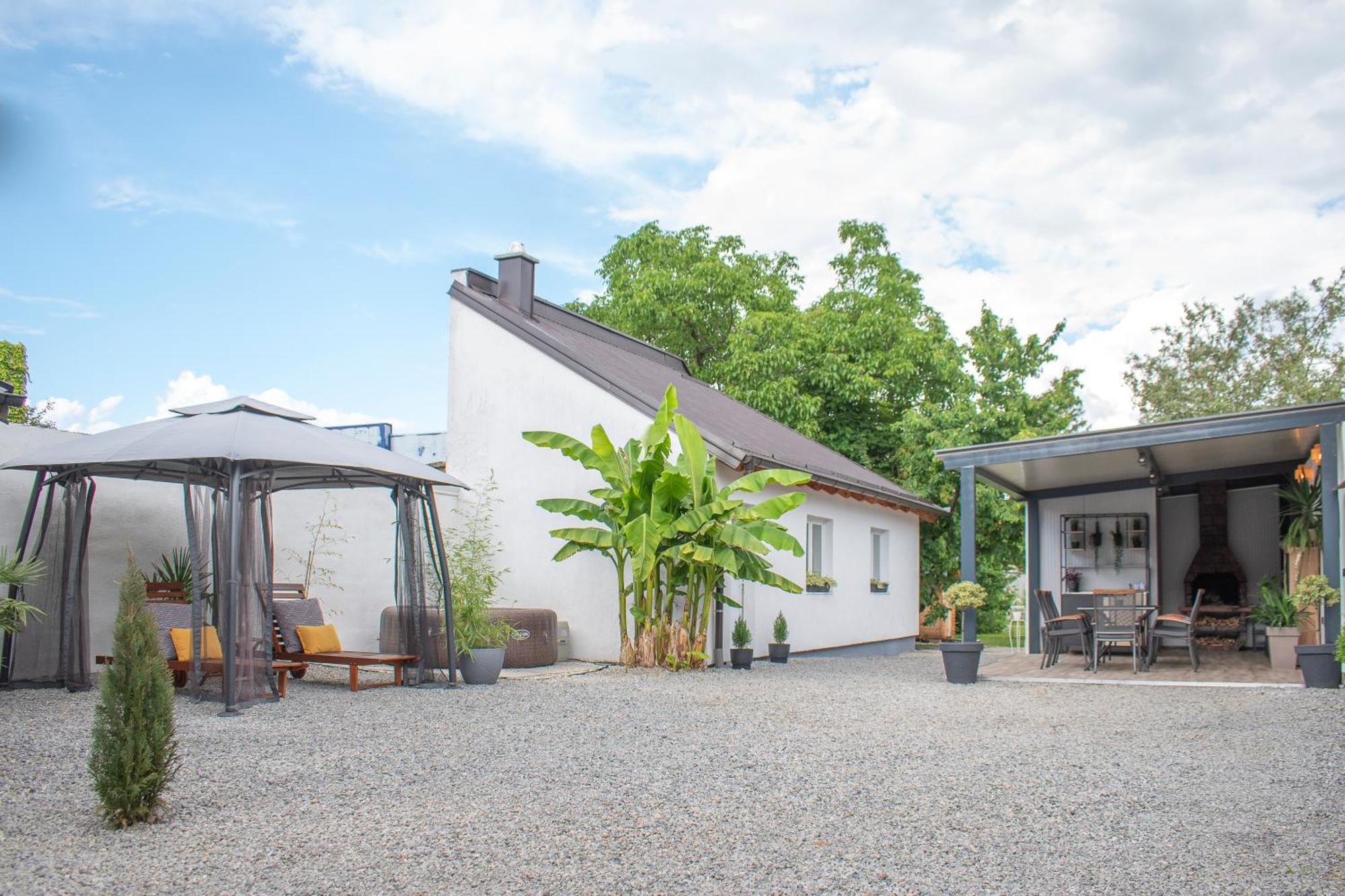 Goodlife Holiday House - Family & Friends Pozega Bagian luar foto