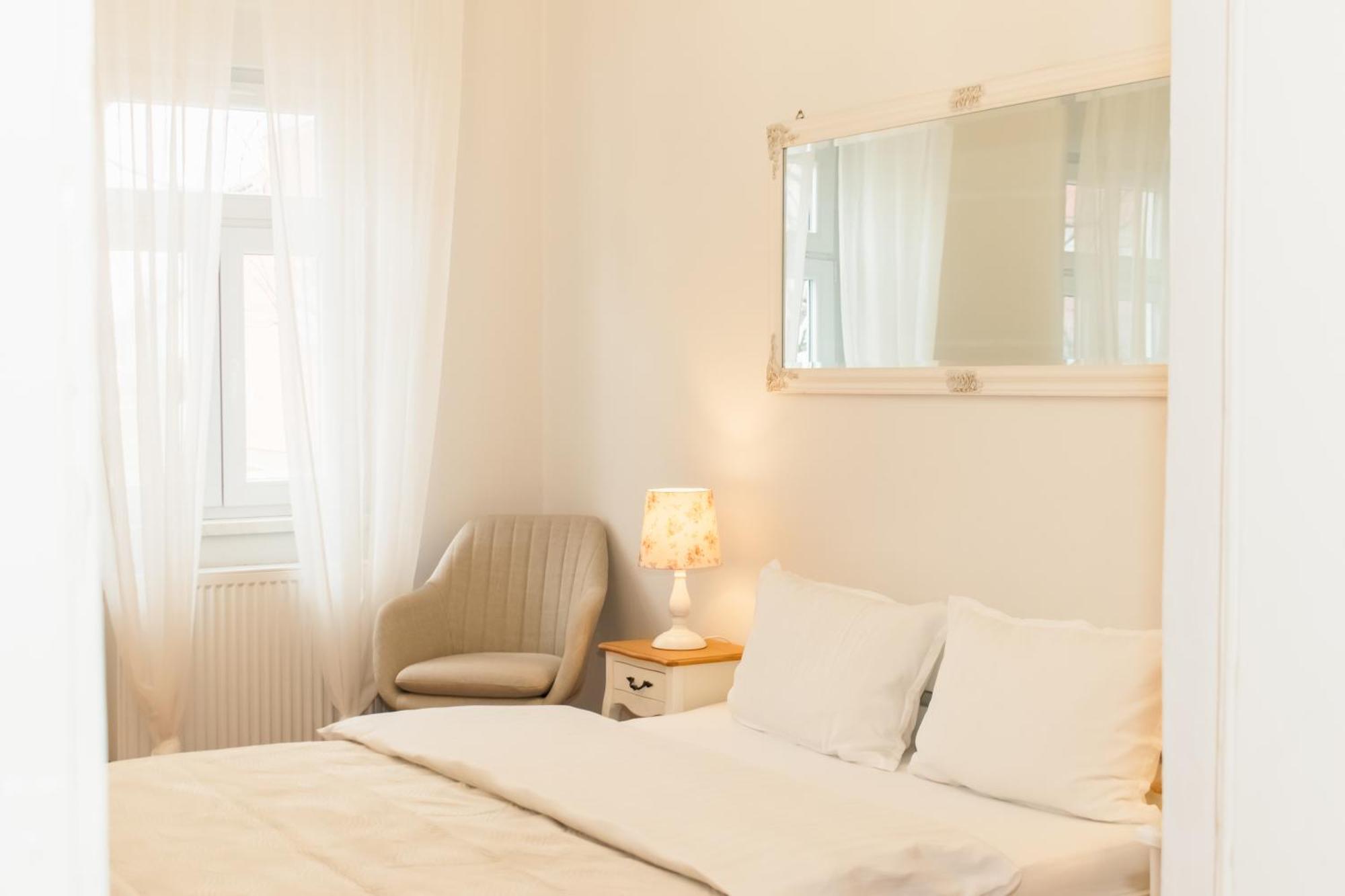 Goodlife Holiday House - Family & Friends Pozega Bagian luar foto