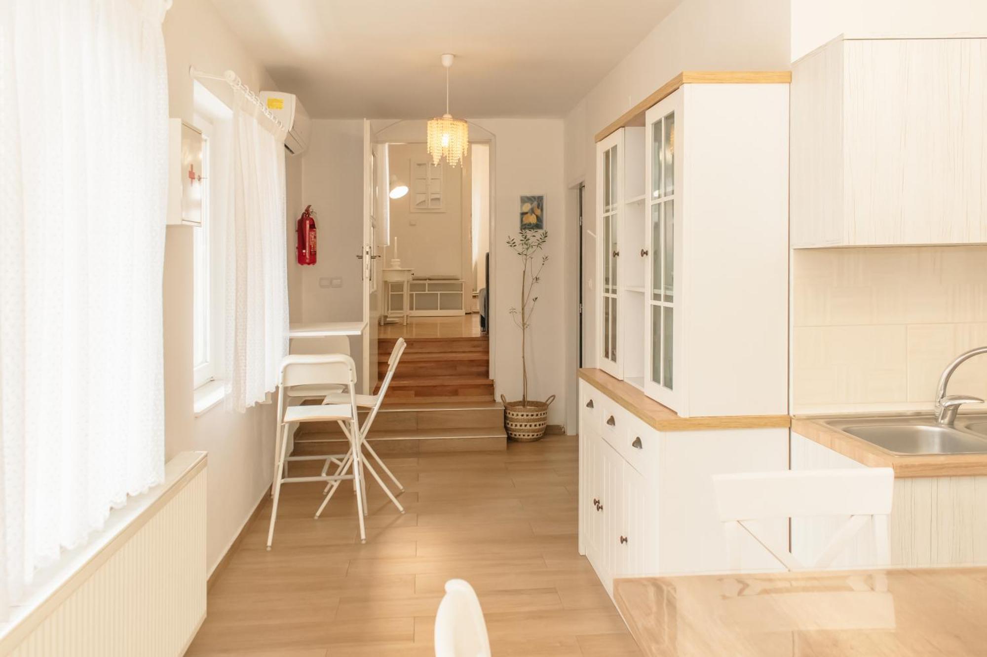 Goodlife Holiday House - Family & Friends Pozega Bagian luar foto